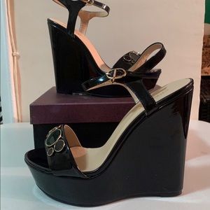 Women new shoes size 39 (8.5)